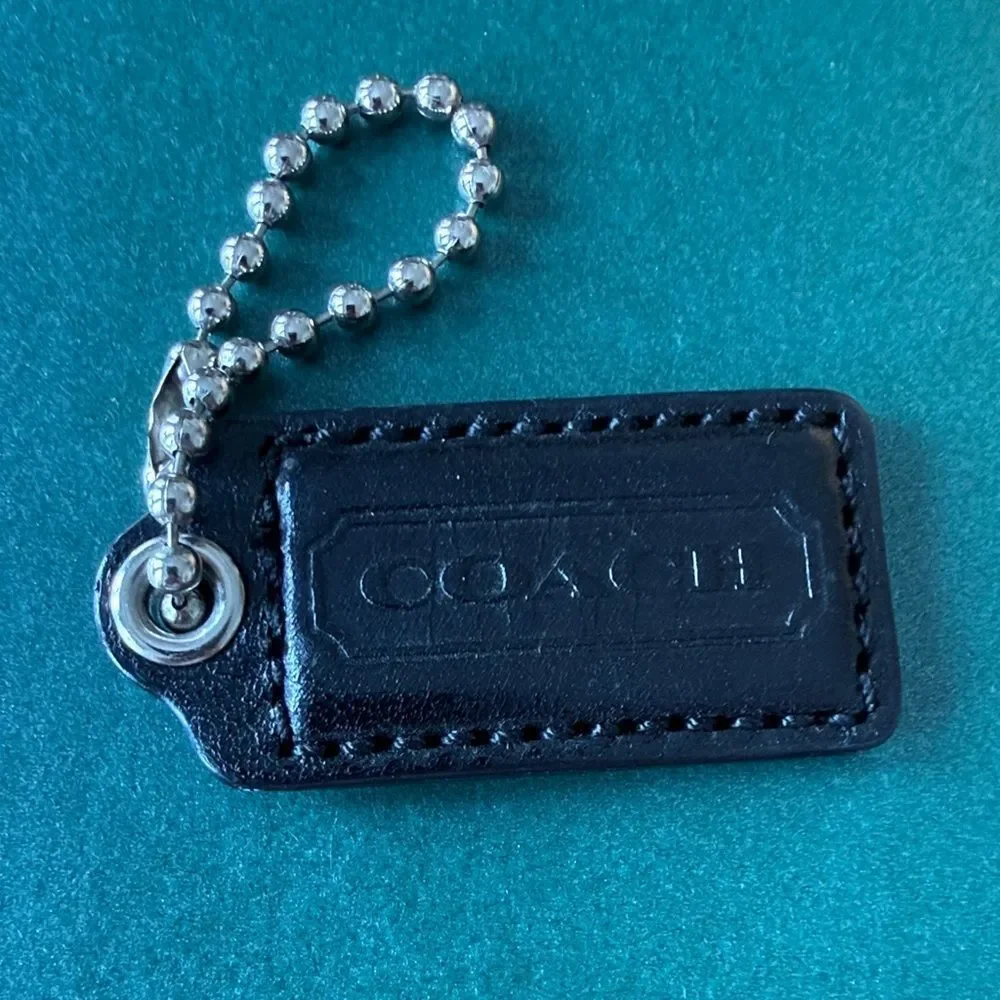 Coach tag